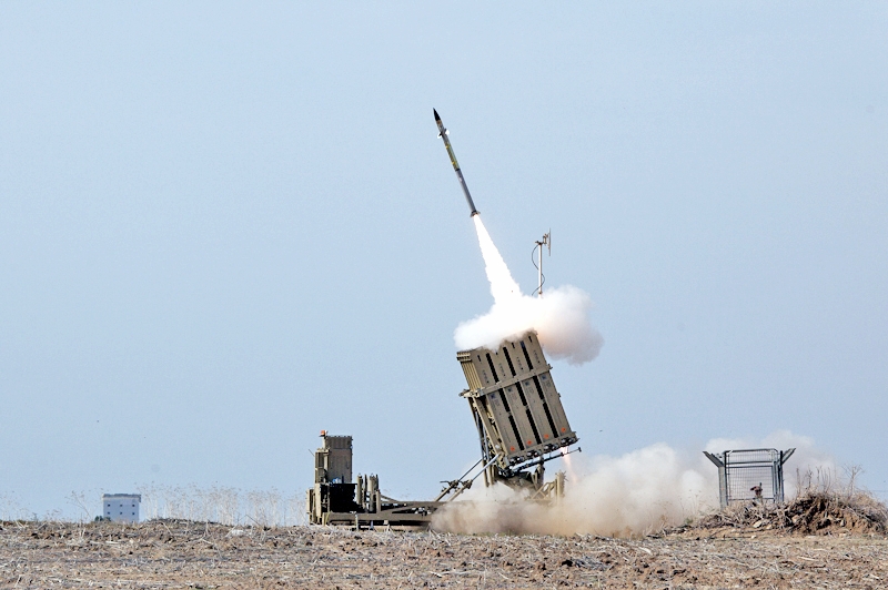 ইসরাইলের আয়রন ডোম ধ্বংস করল হিজবুল্লাহ